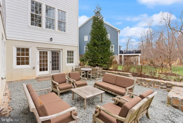 $1,599,999 | 24974 First Harvest Court, Aldie, VA 20105