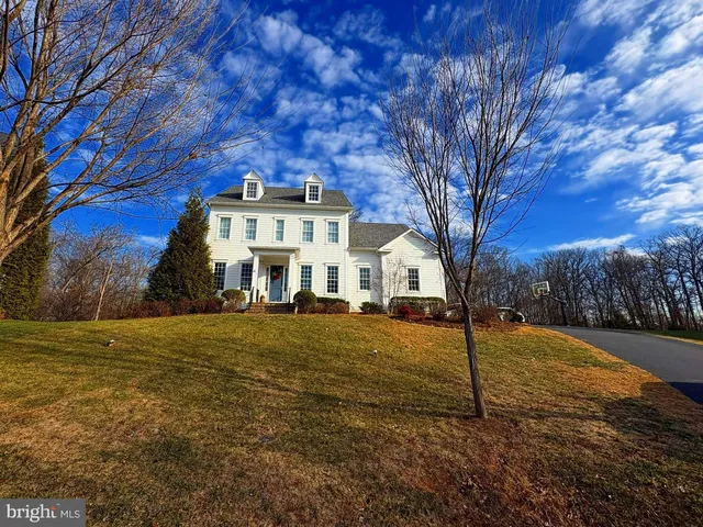 $1,699,999 | 24974 First Harvest Court, Aldie, VA 20105