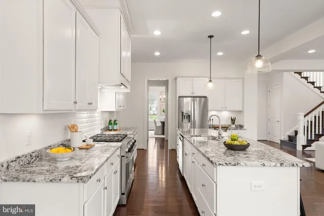 $1,599,999 | 24974 First Harvest Court, Aldie, VA 20105