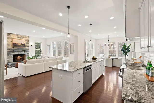 $1,599,999 | 24974 First Harvest Court, Aldie, VA 20105