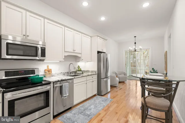 $1,599,999 | 24974 First Harvest Court, Aldie, VA 20105