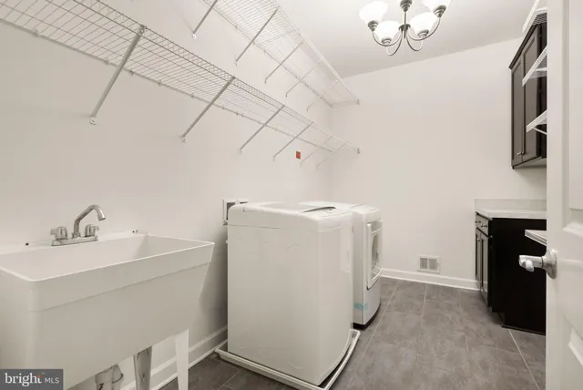 $1,599,999 | 24974 First Harvest Court, Aldie, VA 20105