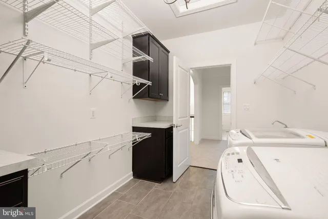 $1,599,999 | 24974 First Harvest Court, Aldie, VA 20105