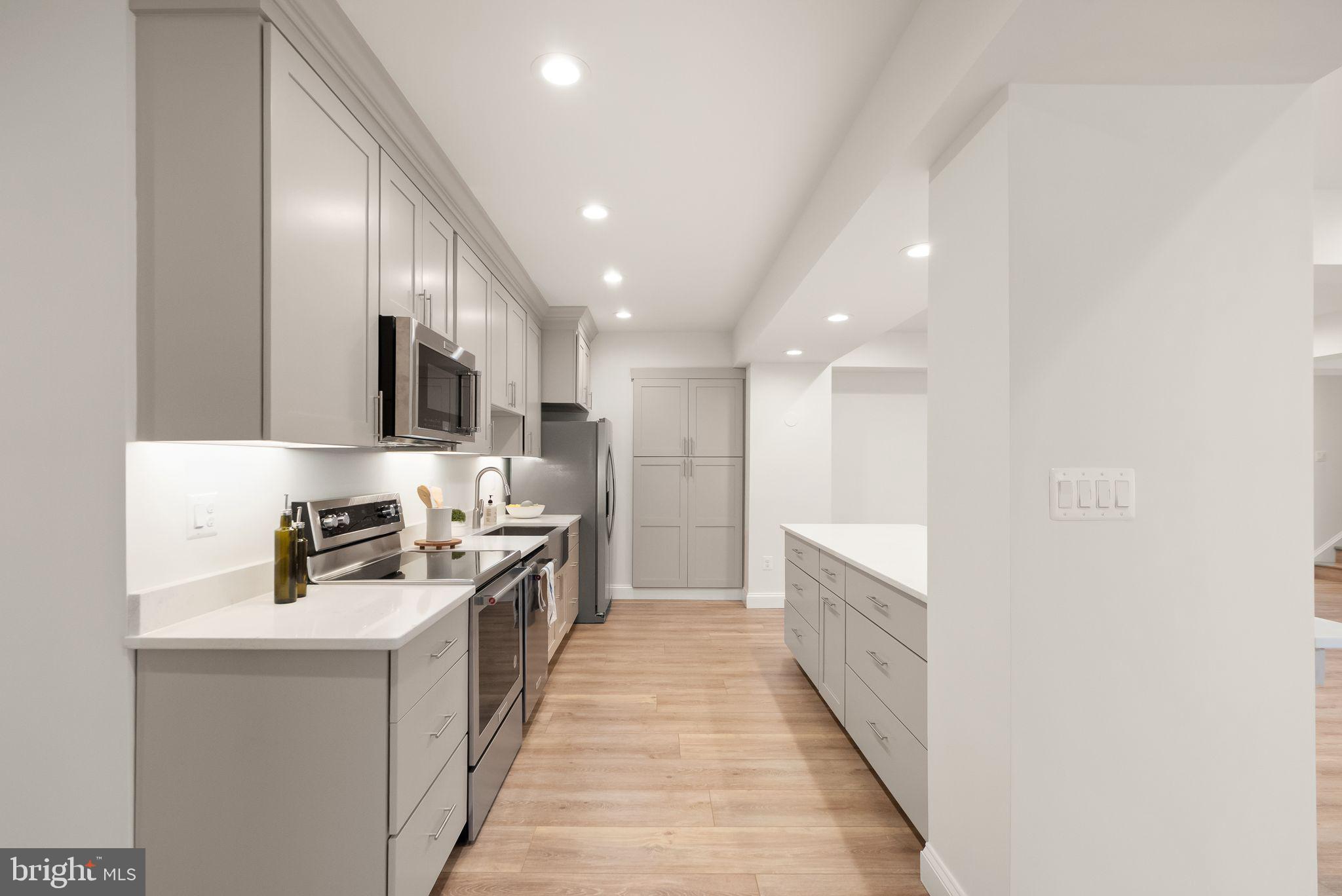 24974 First Harvest Court Aldie, VA 20105 - Photo 96 of 143 Plenty of storage