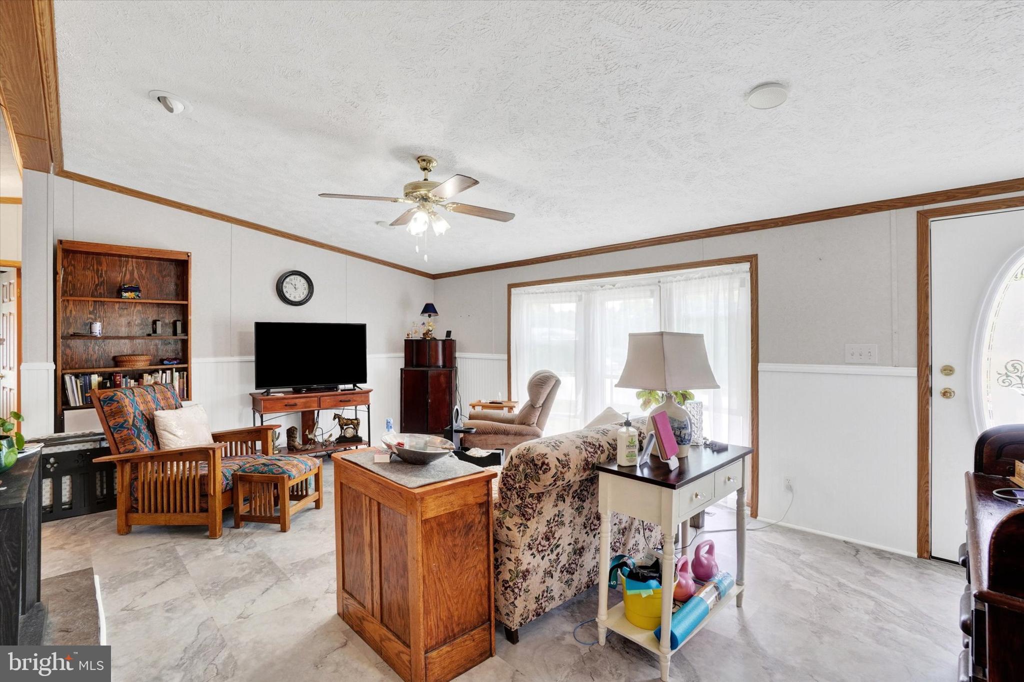 148 Broadwing Drive Hanover, PA 17331 - Photo 3 of 19