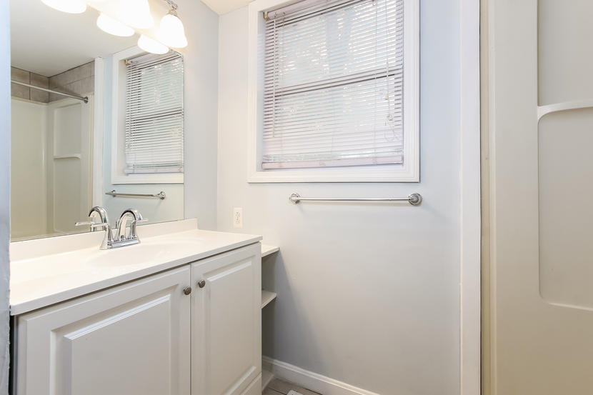 54 Salt Works Road Buzzards Bay, MA 02532 - Photo 17 of 26 Bathroom