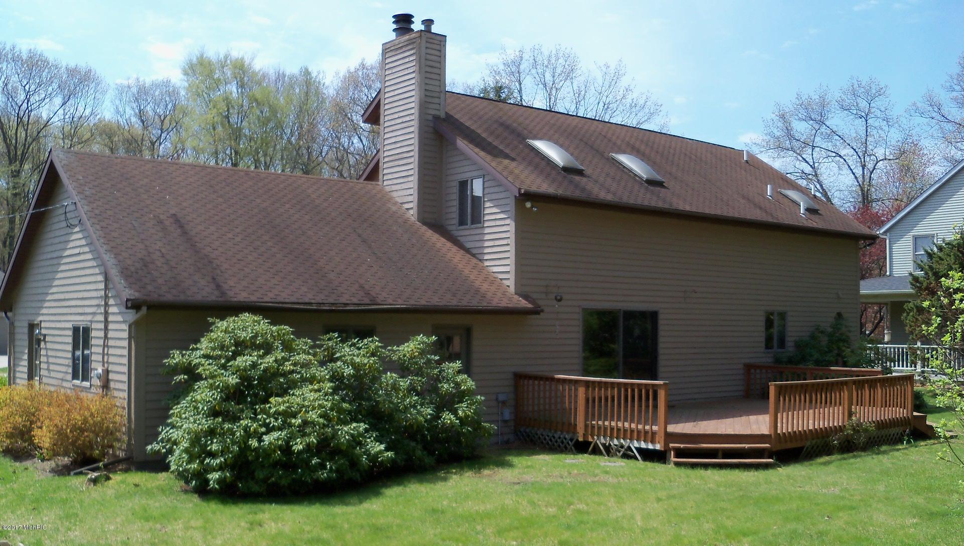 16177 Terrace Road Spring Lake, MI 49456 - Photo 3 of 26 100_1362