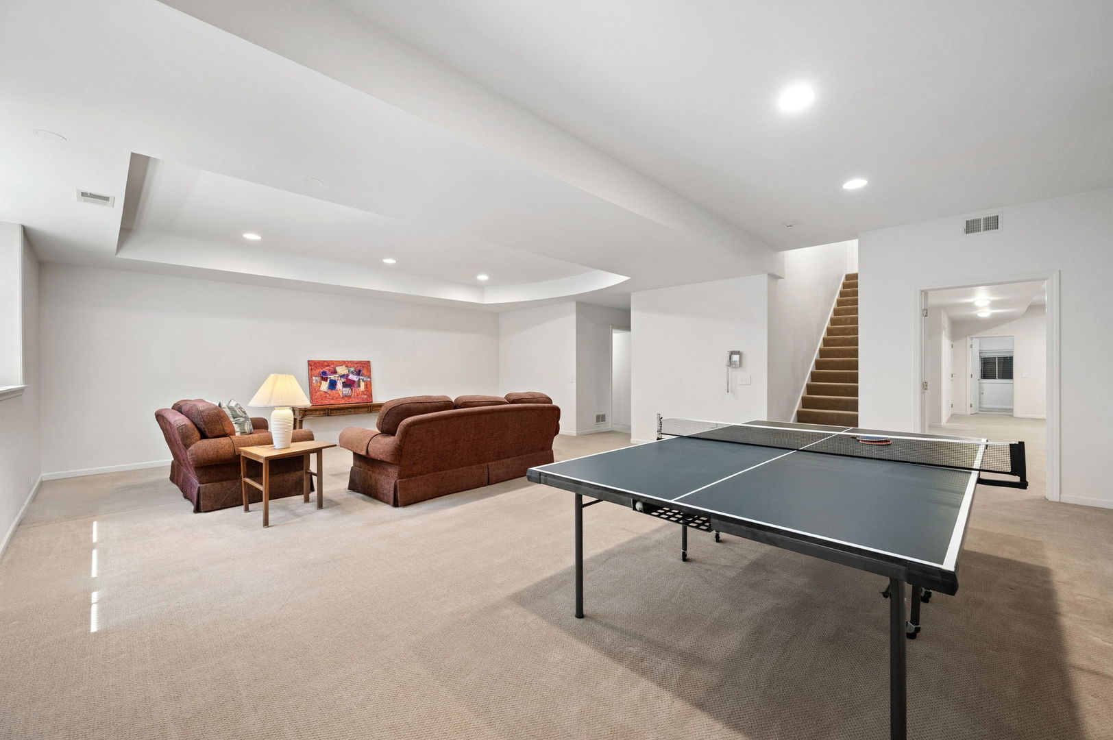 228 Old Green Bay Road Glencoe, IL 60093 - Photo 30 of 40 a living room with furniture a table and wooden floor