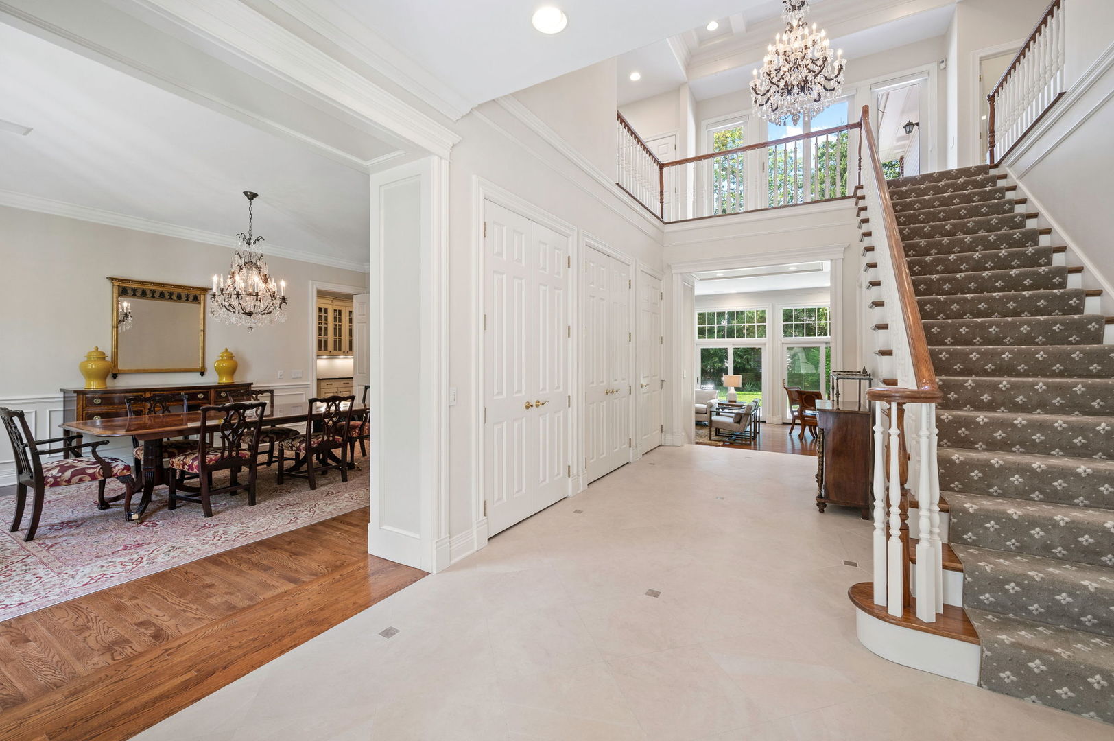 228 Old Green Bay Road Glencoe, IL 60093 - Photo 5 of 40 an entryway and livingroom with furniture