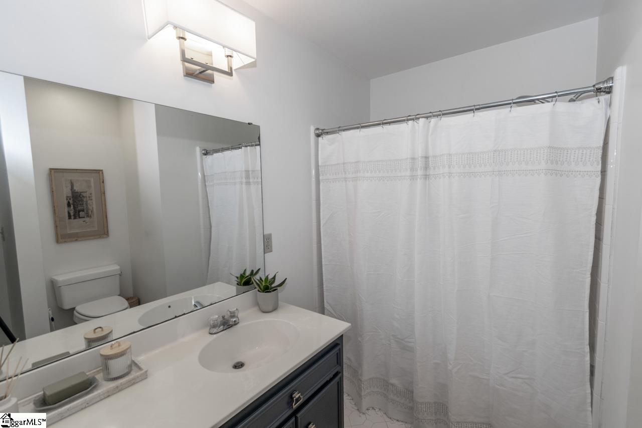 313 South Wingfield Road Greer, SC 29650 - Photo 19 of 36 Gallery Image 19
