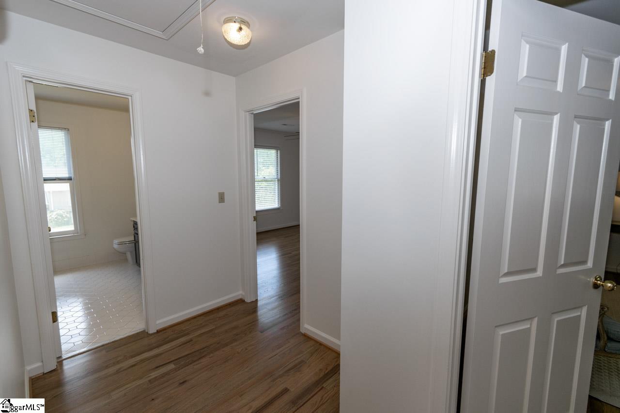 313 South Wingfield Road Greer, SC 29650 - Photo 20 of 36 Gallery Image 20