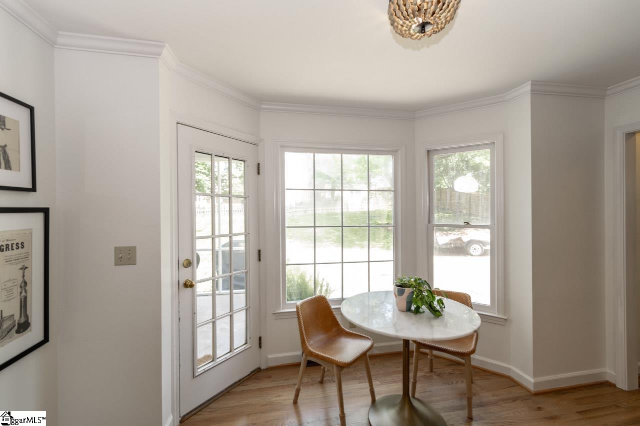 313 South Wingfield Road Greer, SC 29650 - Photo 7 of 36 Gallery Image 7