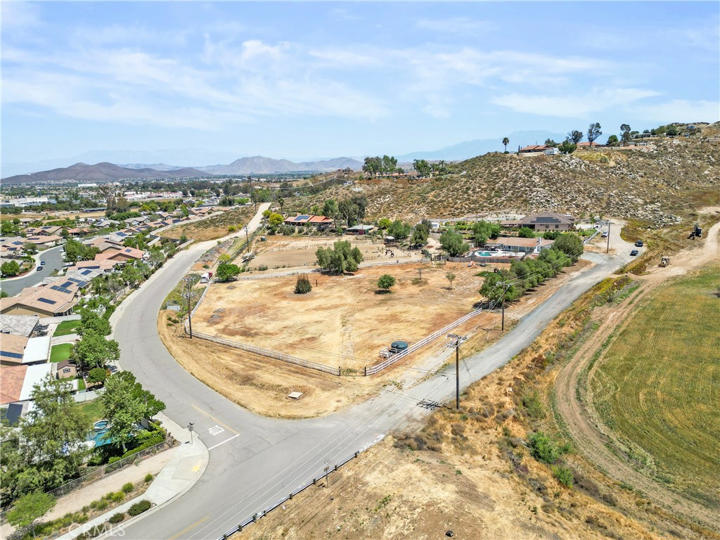 26665 Garbani Road Menifee, CA 92584 - Photo 39 of 40