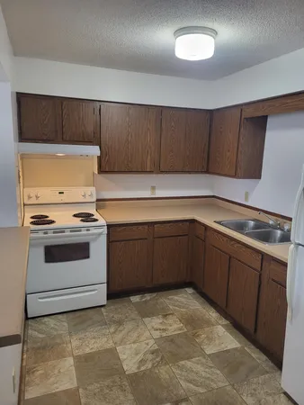 $800 | 124 4th Avenue, Unit 5, Miltona, MN 56354