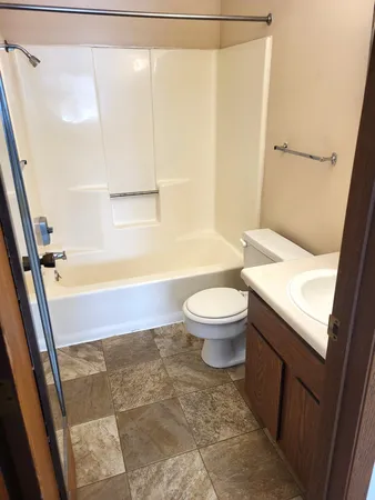 $800 | 124 4th Avenue, Unit 5, Miltona, MN 56354