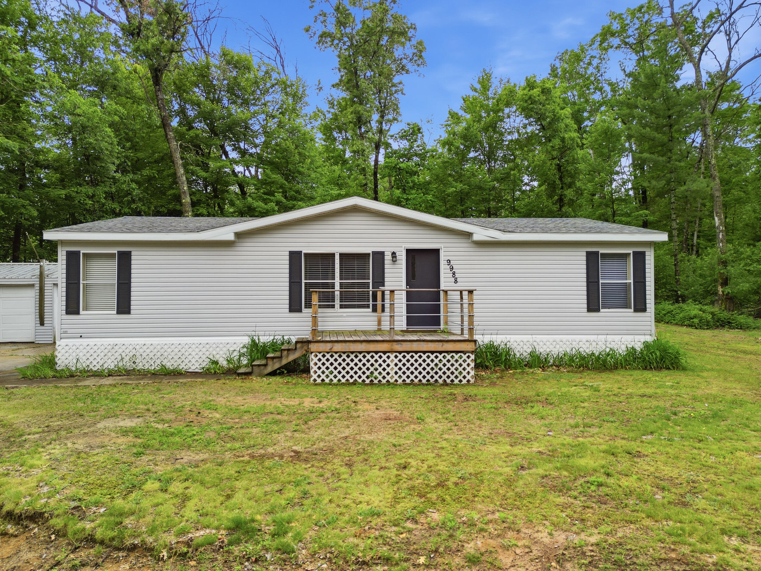 9988 West County Line Road Howard City, MI 49329 - Photo 2 of 42 a-4