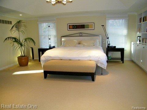 355 Glengarry Road Bloomfield Hills, MI 48301 - Photo 14 of 23 Quintessential Master Suite