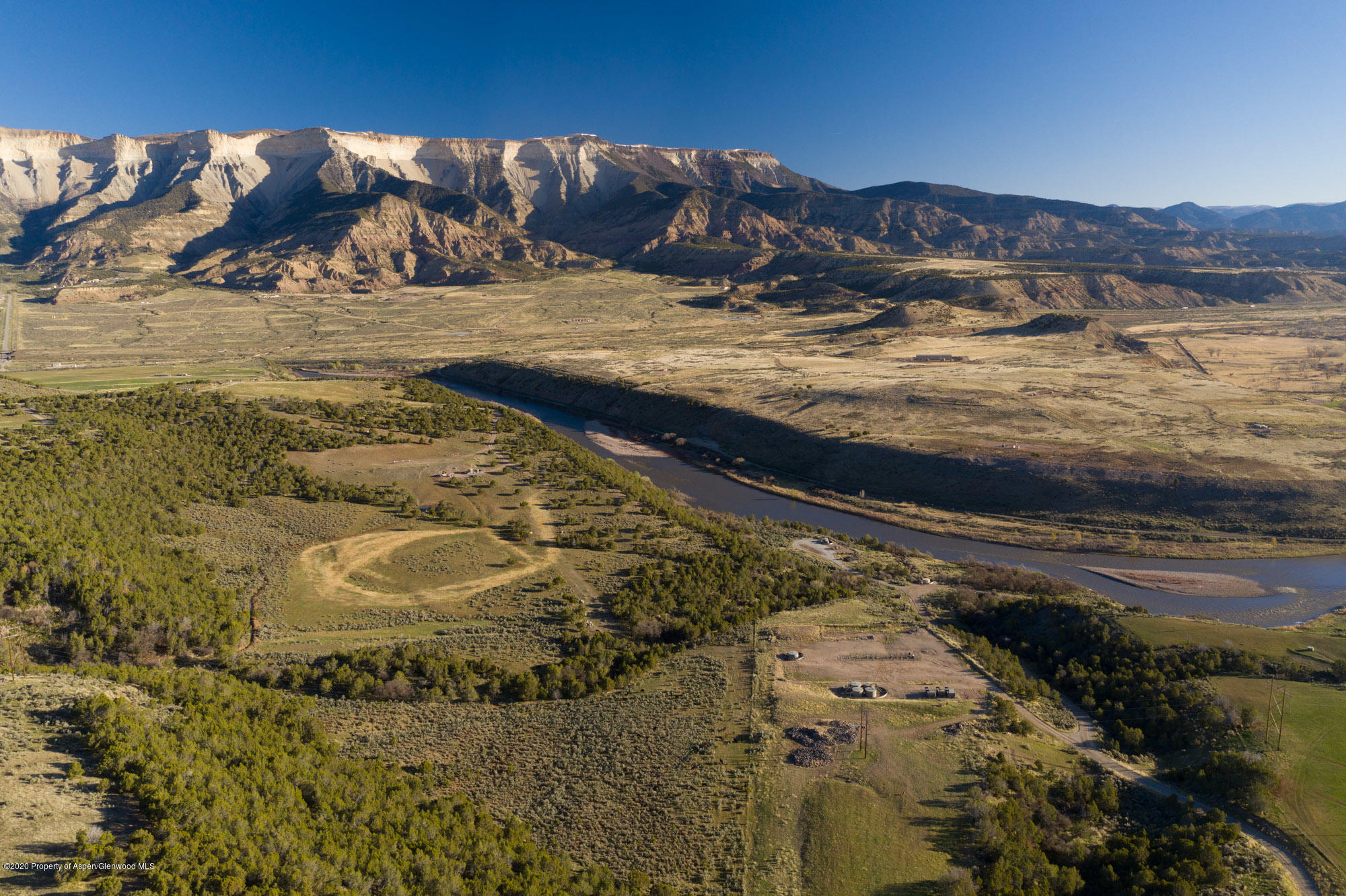 1989 County Road 320 Rifle, CO 81650 - Photo 27 of 36 a view of a backyard of the house