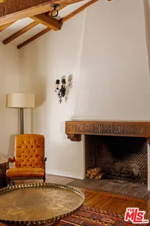 $13,995 | 1800 Outpost Drive, Los Angeles, CA 90068