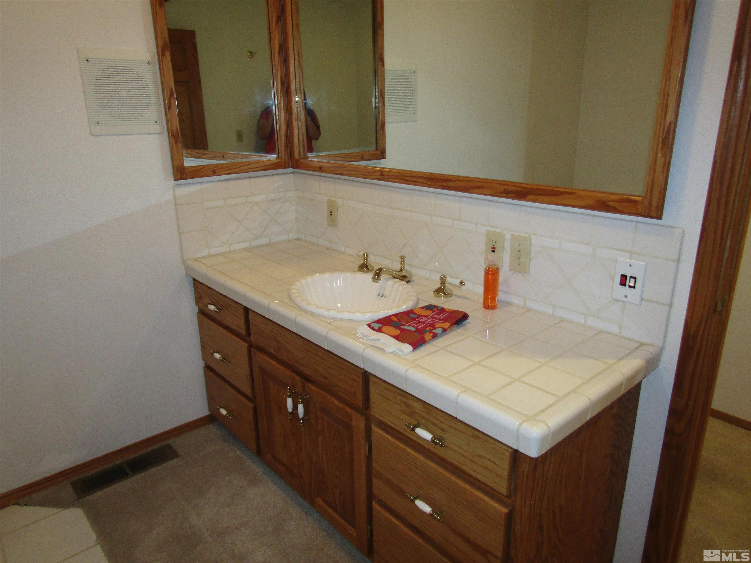 29 Maple Drive Yerington, NV 89447 - Photo 22 of 38 Photo 22