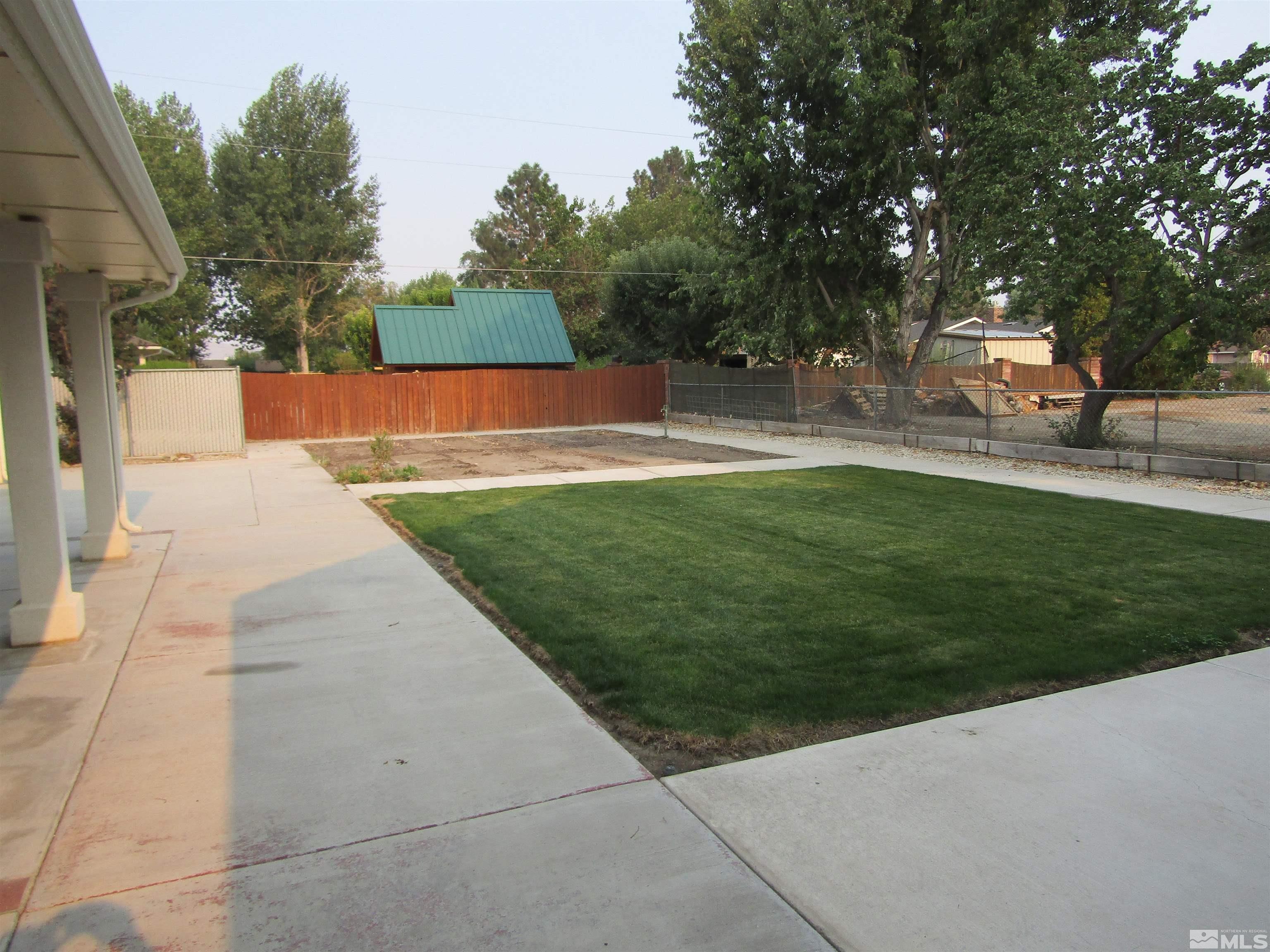 29 Maple Drive Yerington, NV 89447 - Photo 33 of 38 Photo 33