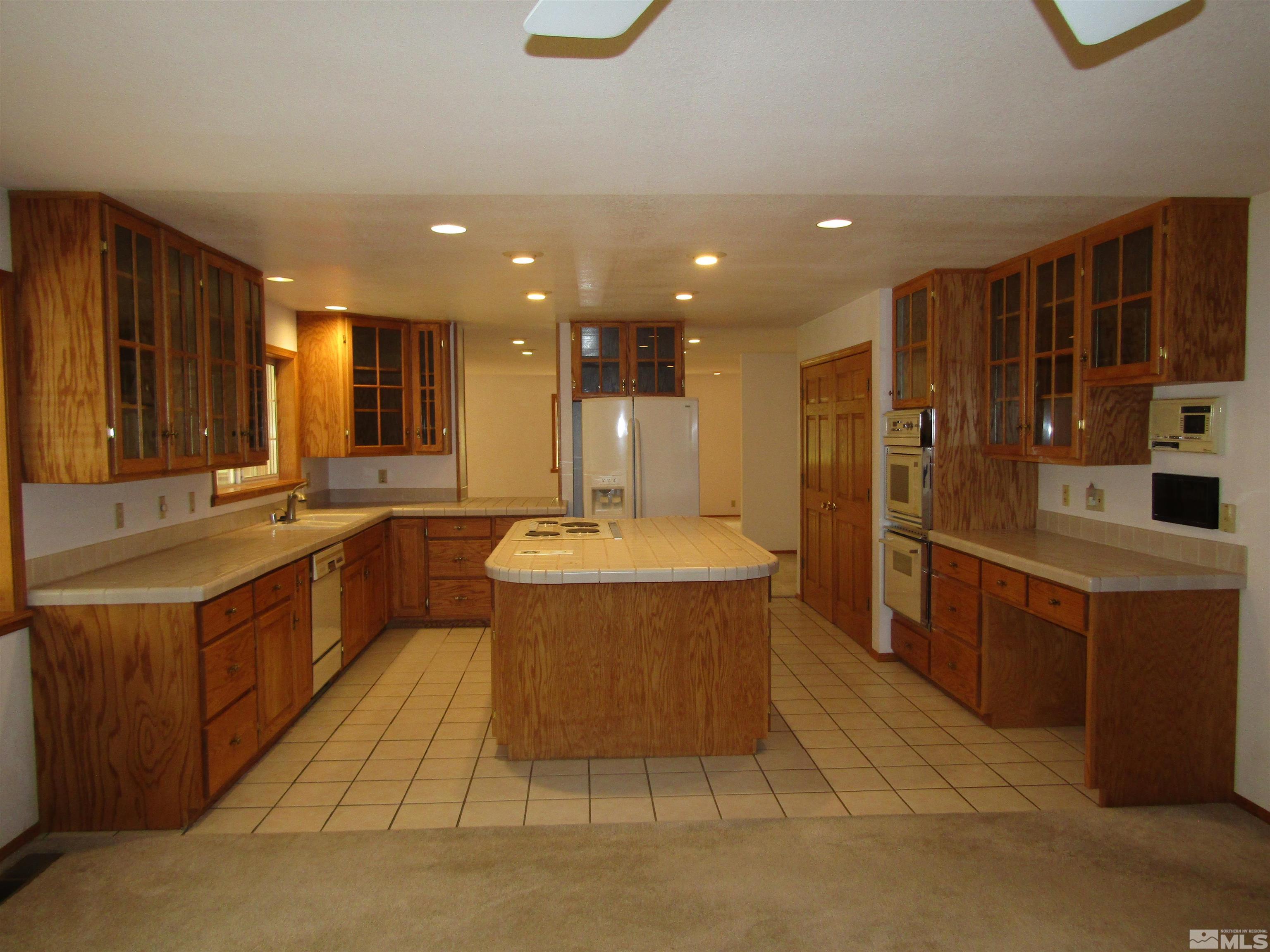 29 Maple Drive Yerington, NV 89447 - Photo 6 of 38 Photo 6