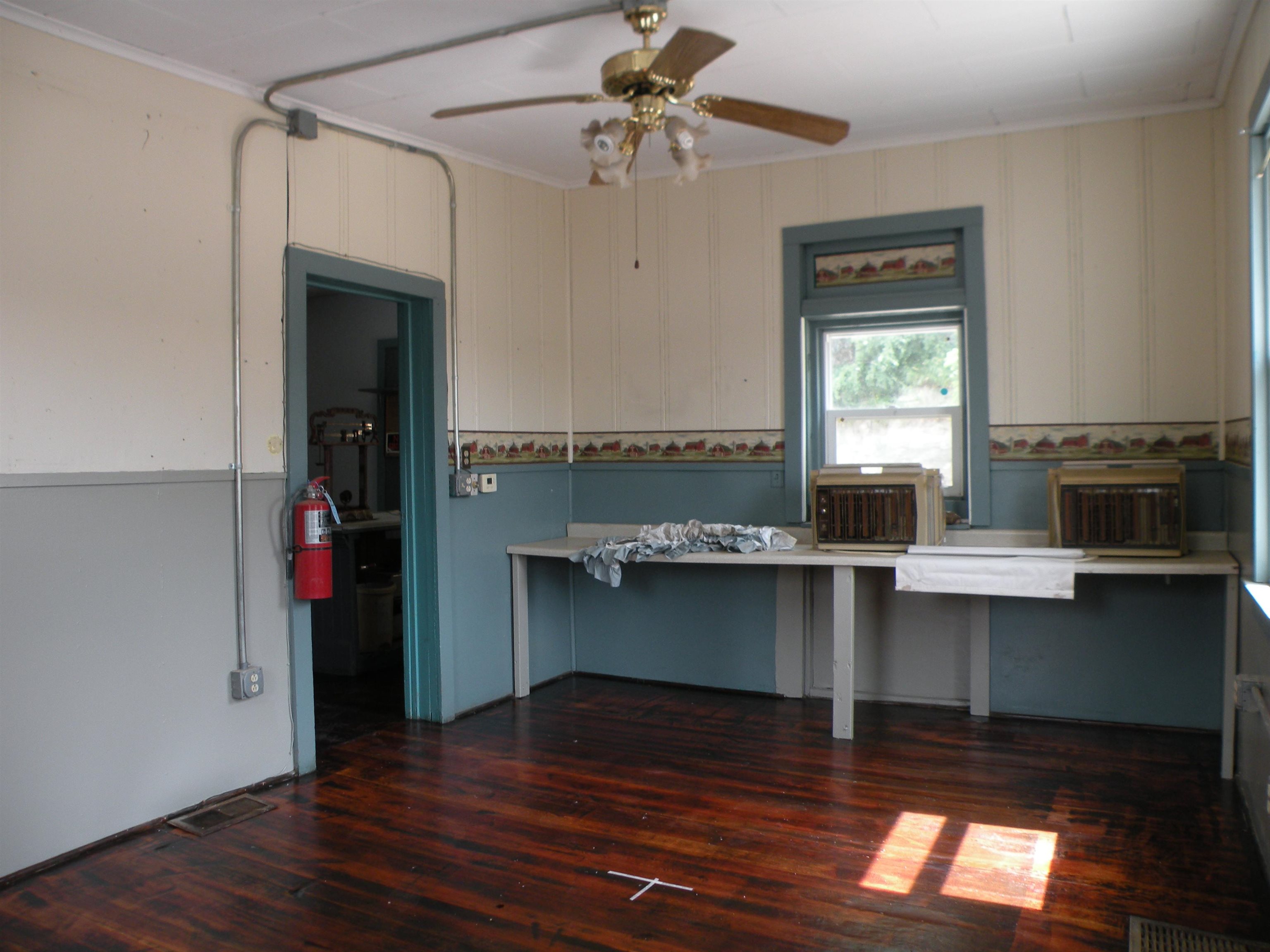 109 Highway 35 Bloomington, WI 53804 - Photo 17 of 18