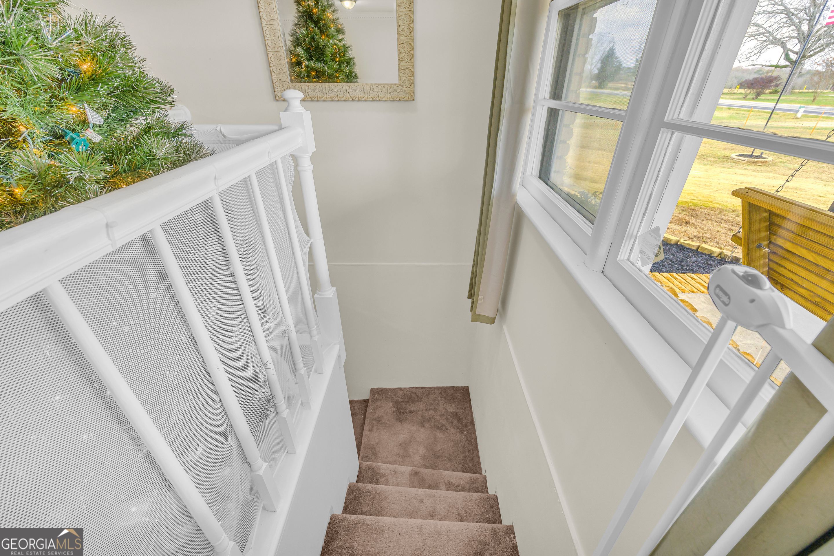 975 Diamond Hill Neese Road Colbert, GA 30628 - Photo 29 of 59 a view of entryway with wooden floor and door
