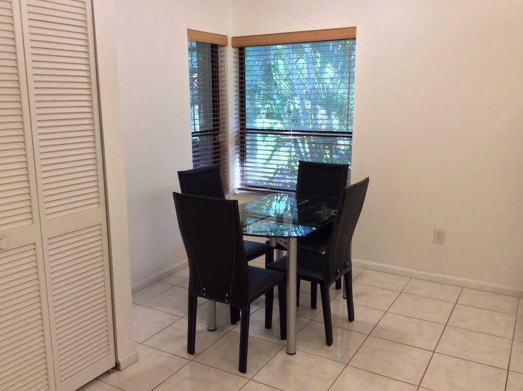 9268 Sable Ridge Circle, Unit B Boca Raton, FL 33428 - Photo 8 of 21 el-kit-3