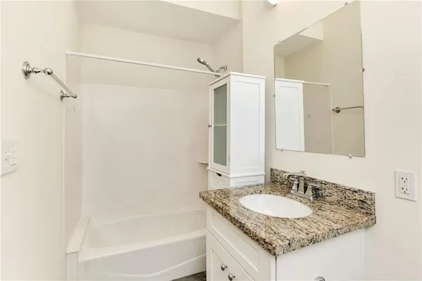 $325,875 | 3601 Camp Street, Unit 101, New Orleans, LA 70115