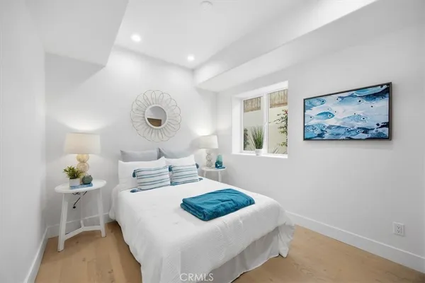 $2,449,000 | 617 North Irena Avenue, Unit B, Redondo Beach, CA 90277
