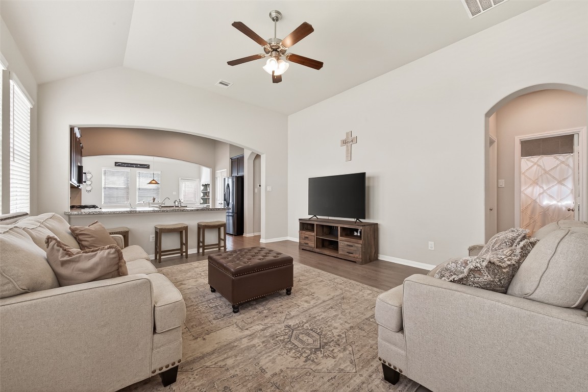 6027 Prince Place Drive Rosenberg, TX 77471 - Photo 7 of 39
