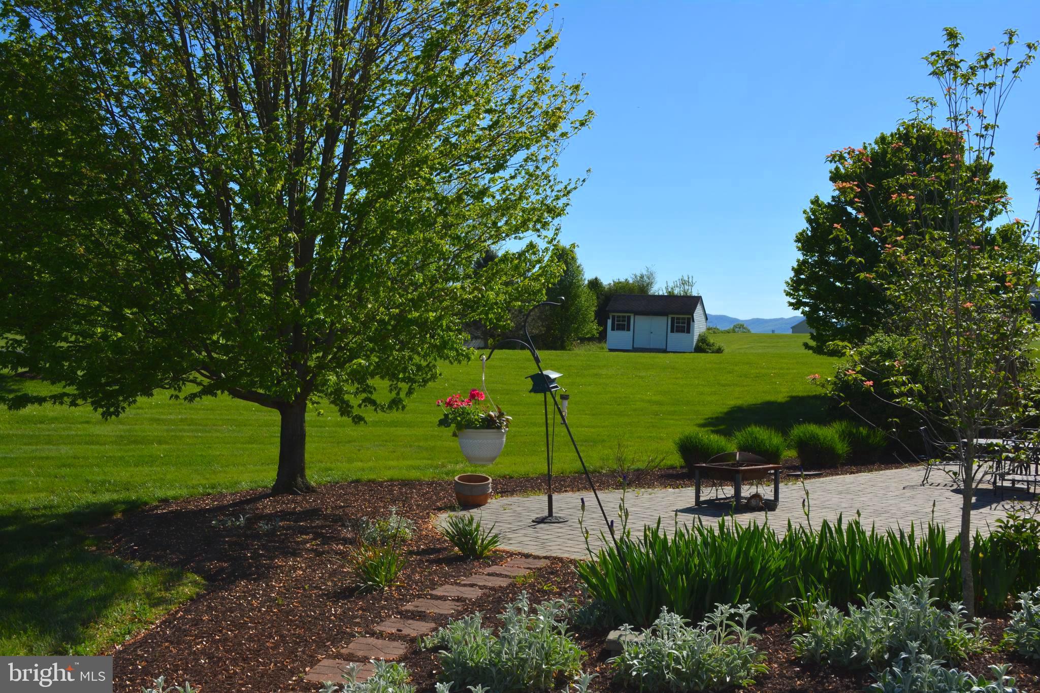 1376 Rockland Road Front Royal, VA 22630 - Photo 4 of 117