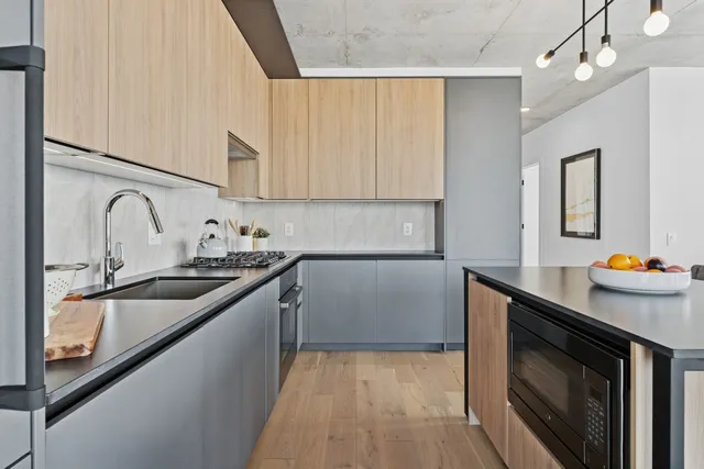 $765,000 | 234 West Polk Street, Unit 3002, Chicago, IL 60605