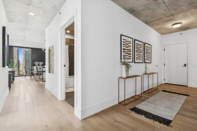 $765,000 | 234 West Polk Street, Unit 3002, Chicago, IL 60605