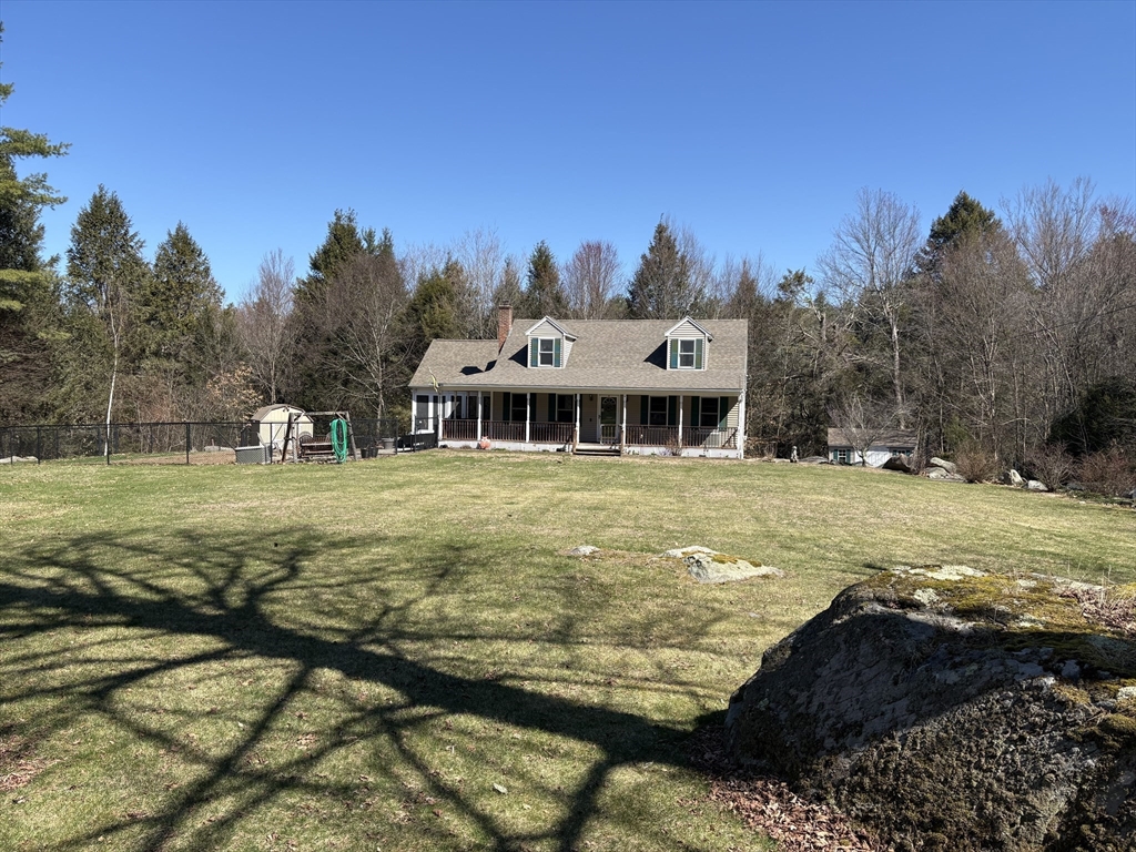 253 Reimers Road Monson, MA 01057 - Photo 2 of 39