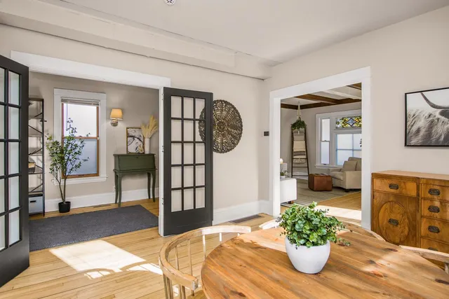 $285,000 | 1191 Albemarle Street, St. Paul, MN 55117