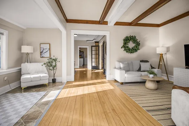 $285,000 | 1191 Albemarle Street, St. Paul, MN 55117