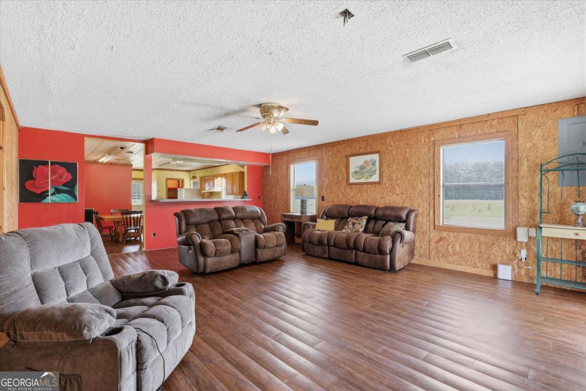1525 Myron Hart Road Coolidge, GA 31738 - Photo 6 of 58 Gallery Image 6