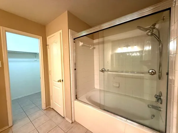 $2,200 | 3901 Granby Lane, Flower Mound, TX 75028