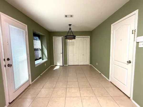 $2,200 | 3901 Granby Lane, Flower Mound, TX 75028