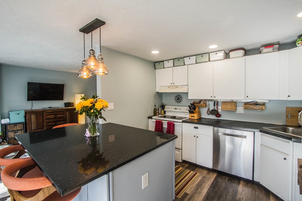 275 Meeting House Path, Unit 83C Ashland, MA 01721 - Photo 12 of 33