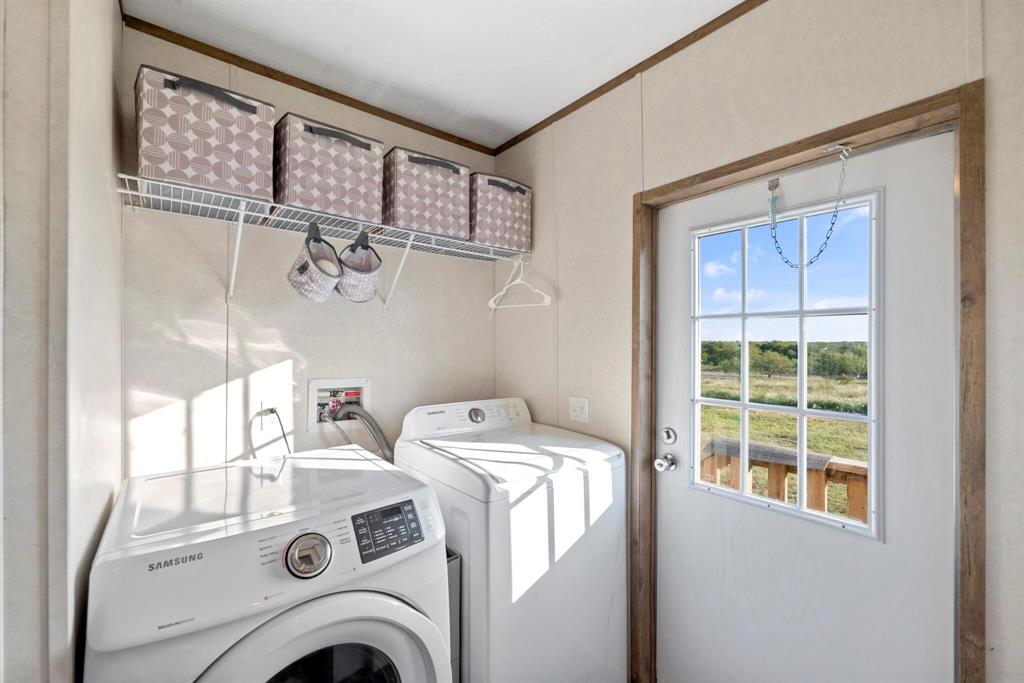 10026 County Rd NW 4350 Frost, TX 76641 - Photo 15 of 32