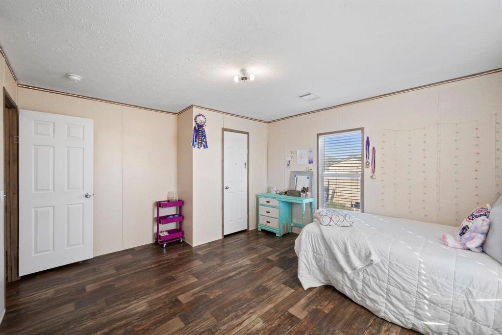 10026 County Rd NW 4350 Frost, TX 76641 - Photo 19 of 32