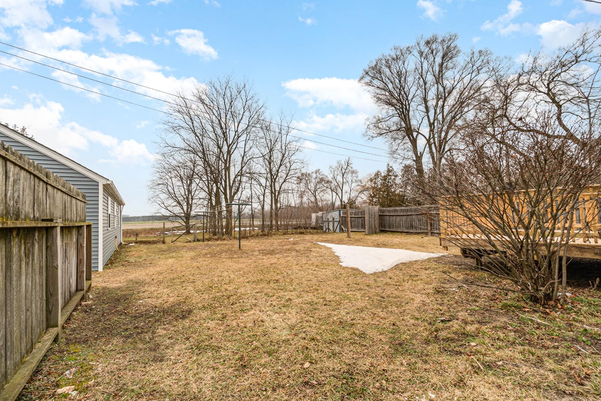 1182 South Huron Road Kawkawlin, MI 48631 - Photo 4 of 25