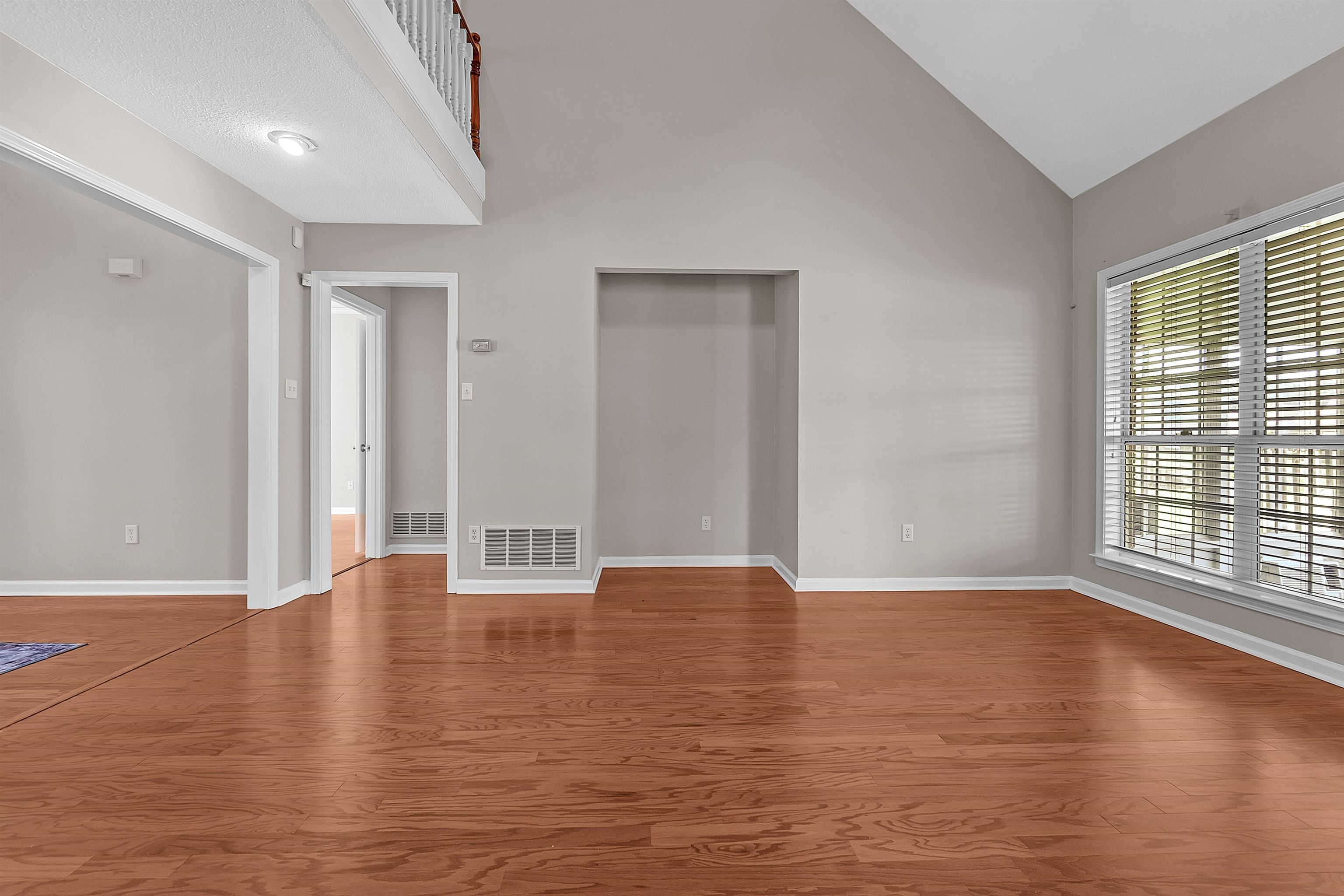 6700 Beagle Lane Bartlett, TN 38002 - Photo 11 of 40 a view of an empty room with glass door