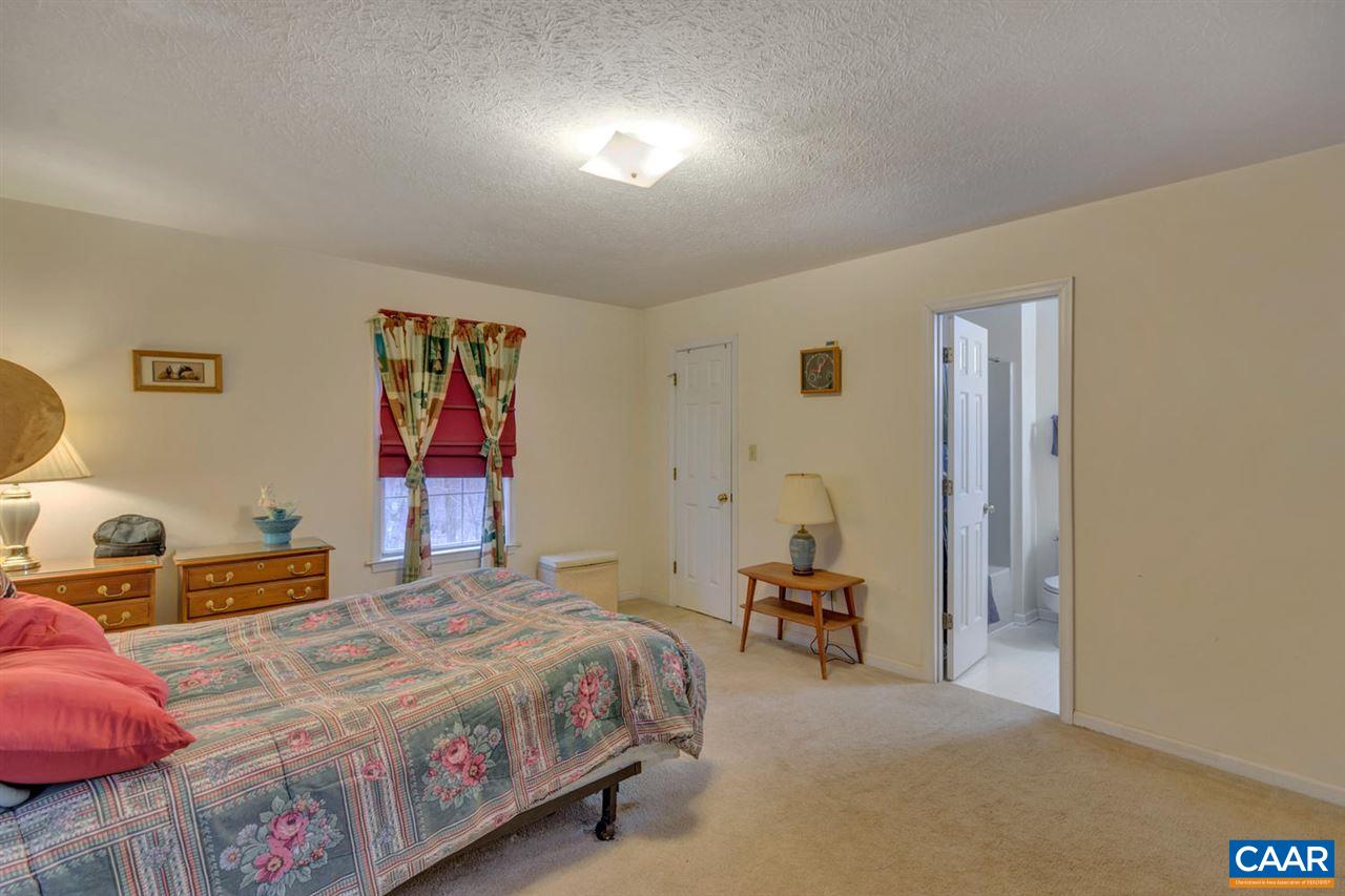 4455 Woods Edge Road Troy, VA 22974 - Photo 16 of 27 Gallery Image 16
