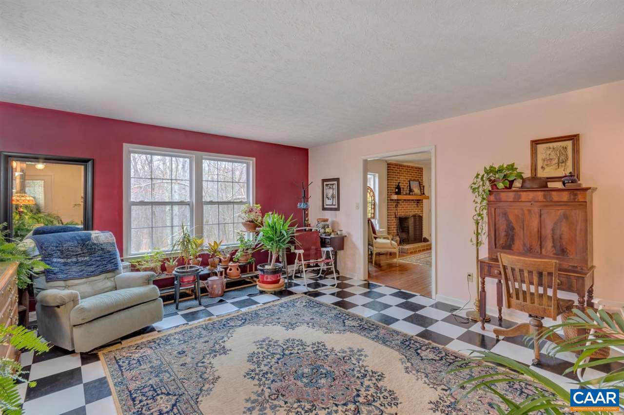 4455 Woods Edge Road Troy, VA 22974 - Photo 7 of 27 Gallery Image 7