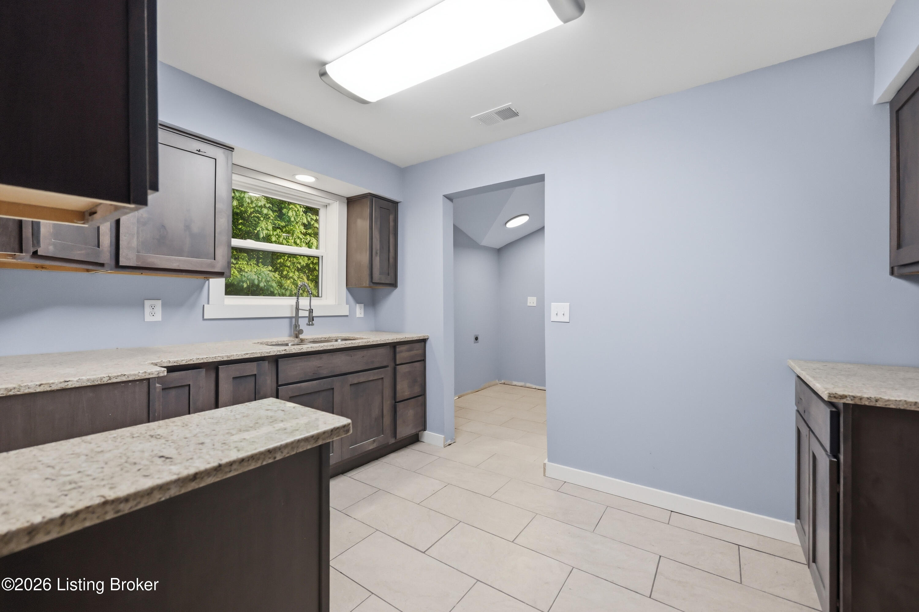1540 Sims Valley Road Lawrenceburg, KY 40342 - Photo 5 of 48 Kitchen