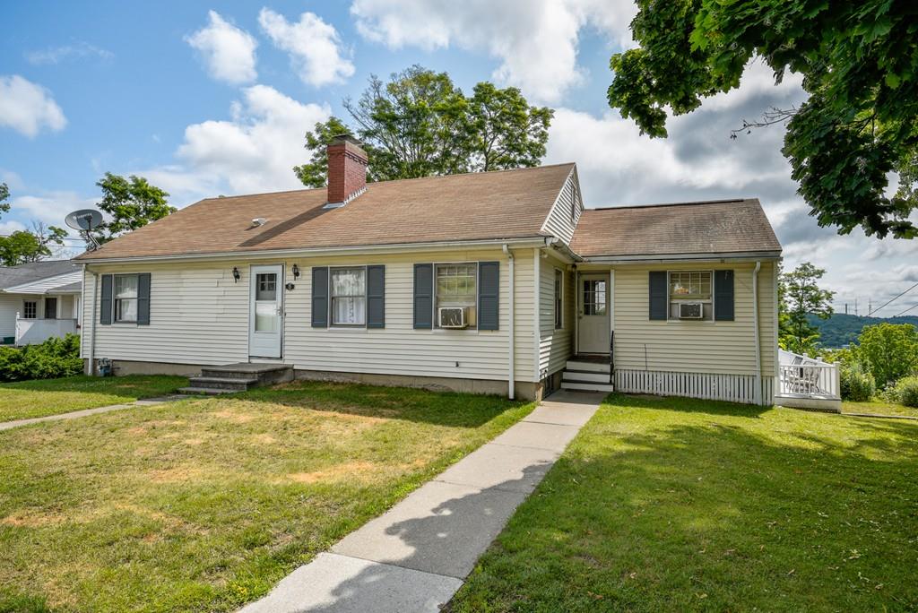 35 Steele Street Worcester, MA 01607 - Photo 1 of 32 Gallery Image 1